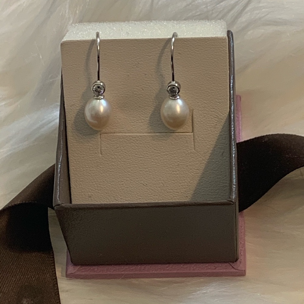Pearl & Cubic Zirconia Earrings